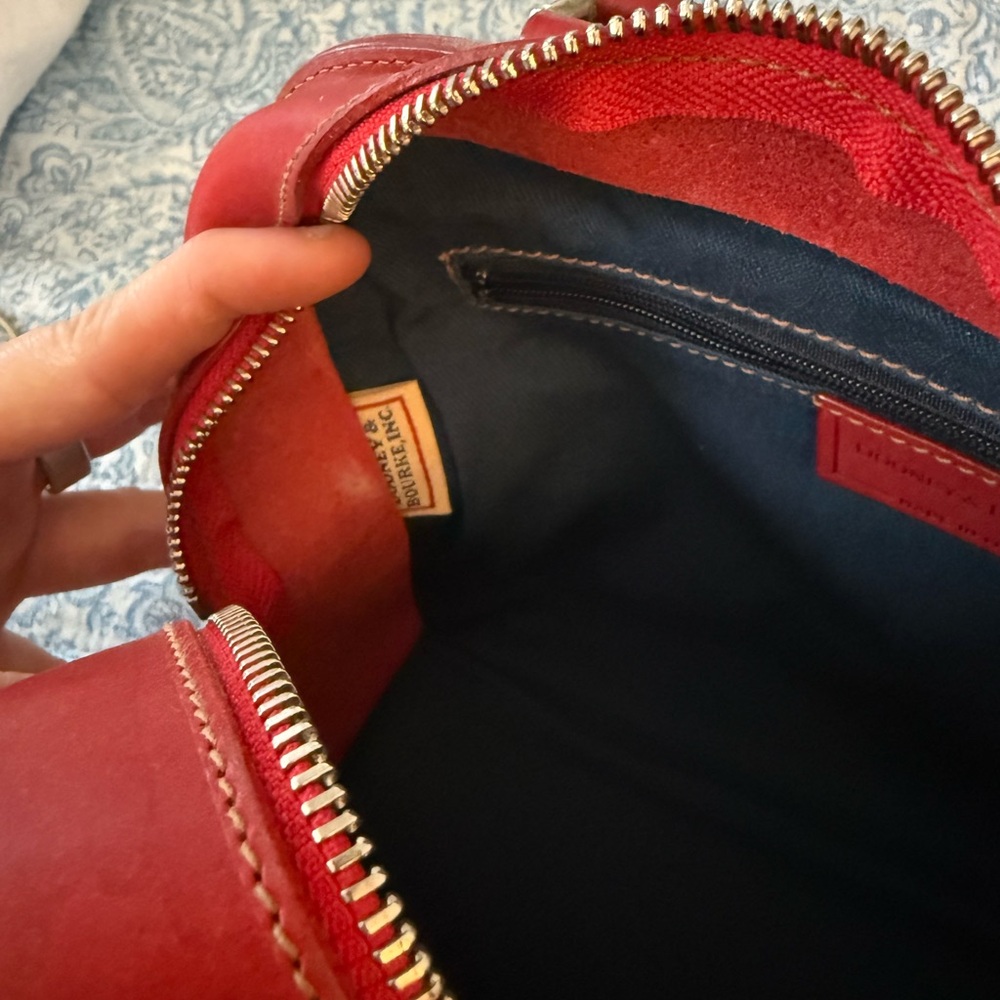 Vintage Dooney & Bourke Purse - Picture 9 of 10